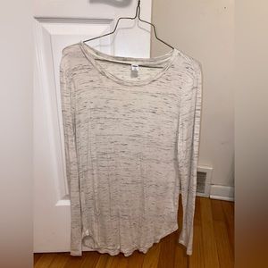 Old navy long sleeve tee